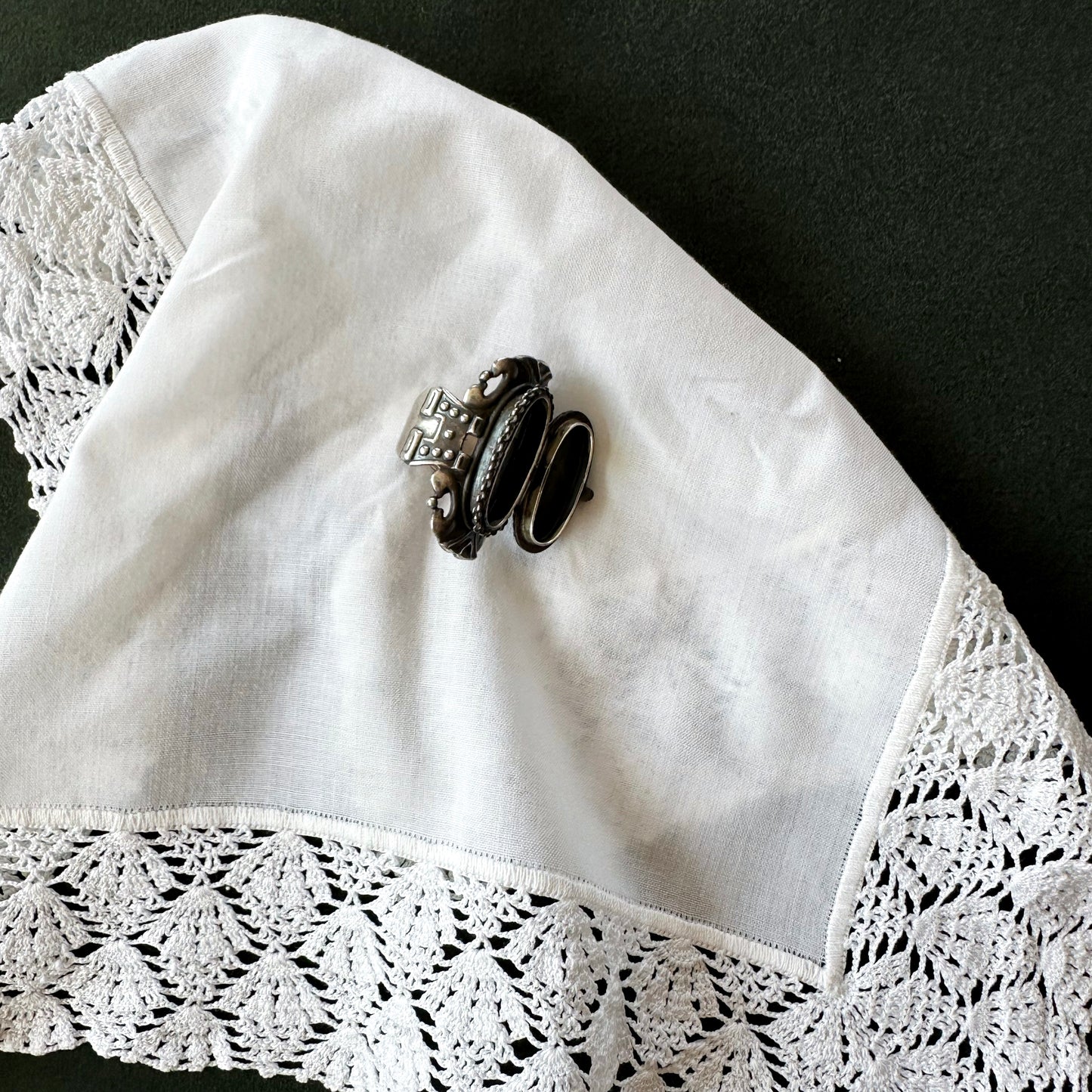 Lot 168: Silver Locket Ring