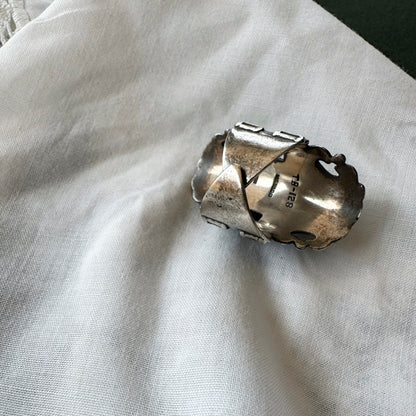 Lot 168: Silver Locket Ring