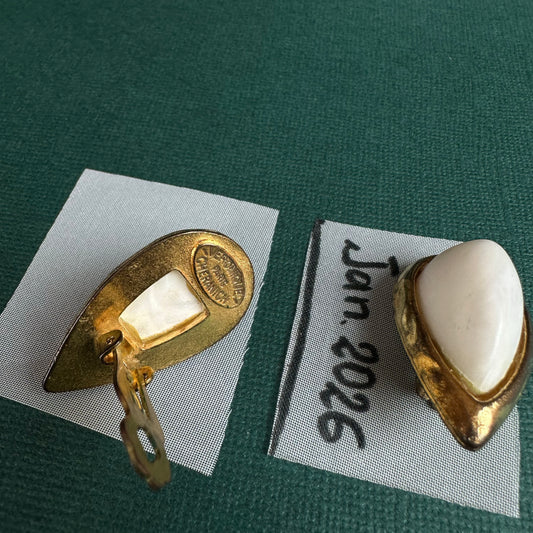 Lot 145: Vintage Veronique Cheranich Clips