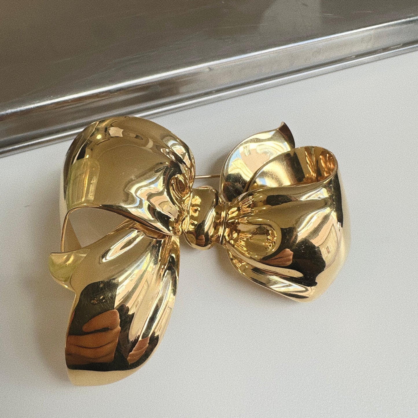 Lot 147: Vintage Bow Brooch