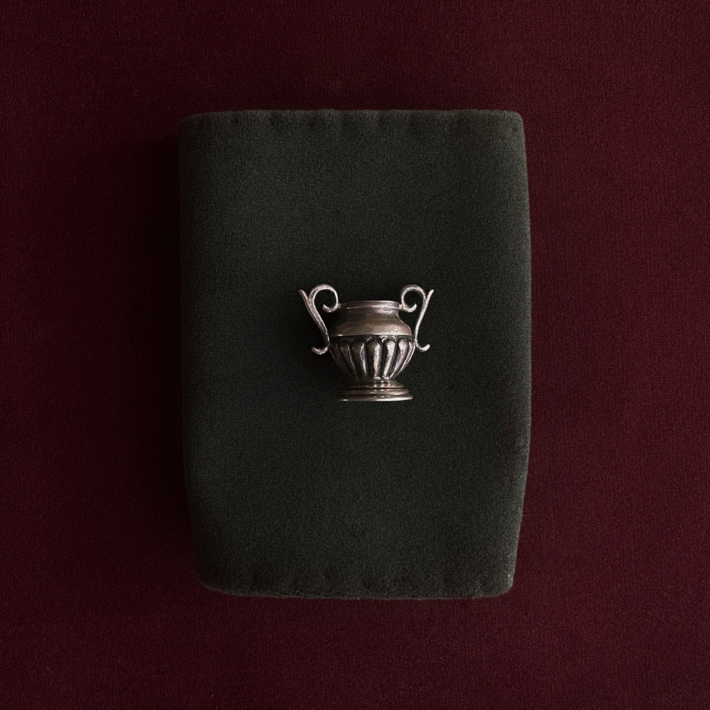 Lot 156: Vintage Jar Pendant