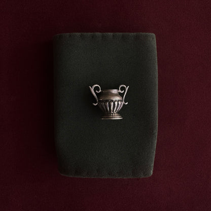 Lot 156: Vintage Jar Pendant