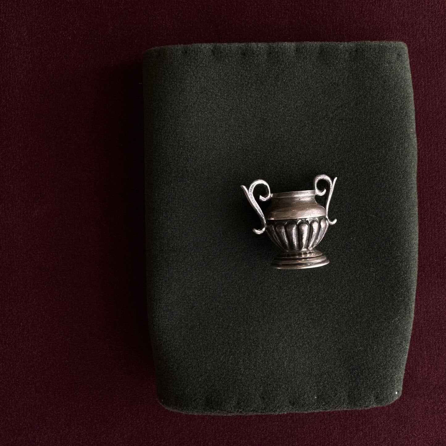 Lot 156: Vintage Jar Pendant