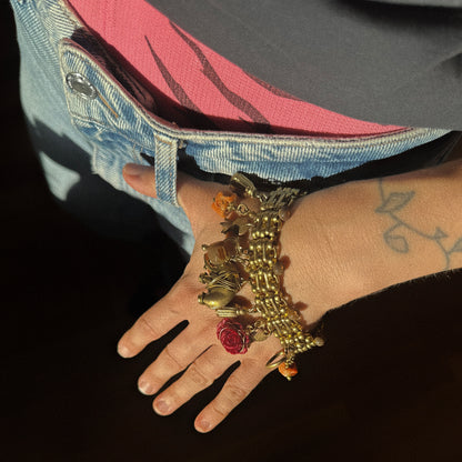 Lot 196: Vintage Gas Bracelet