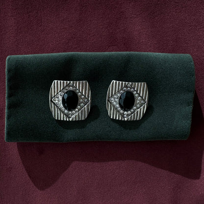 Lot 162: Vintage Clips Scherrer