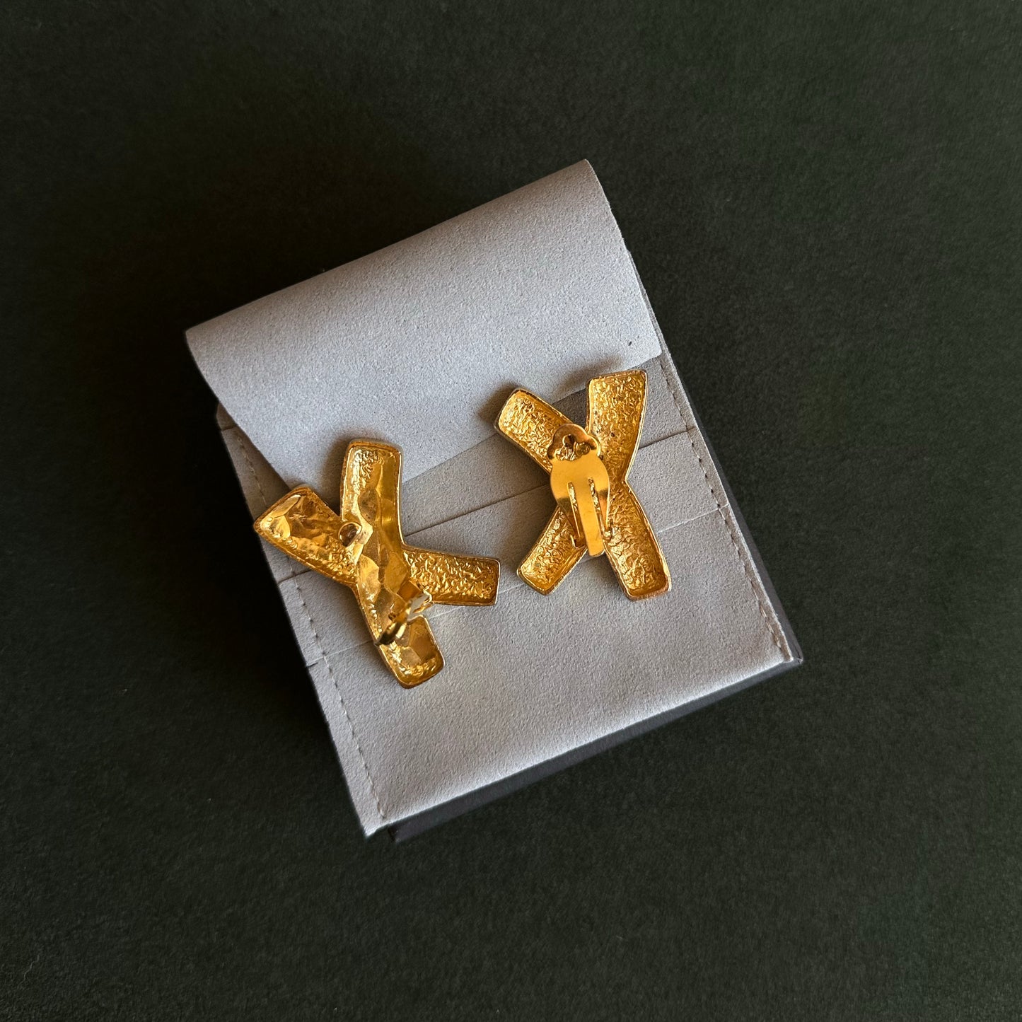 Lot 175: Vintage Paloma Picasso X-shaped Clip-ons