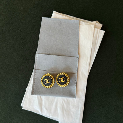 Lot 176: Vintage Chanel Clpip-Ons