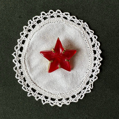 Lot 152: Vintage Ugo Correani Brooch