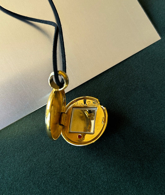 Lot 186: Vintage Paloma Picasso Mirror Locket Pendant