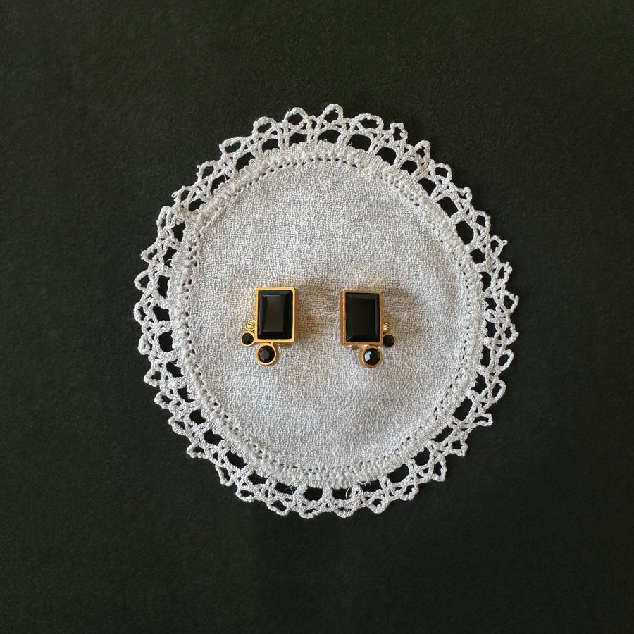 Lot 185: Vintage Guy Laroche Clips