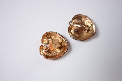 Rochas Heart-Shaped Clips