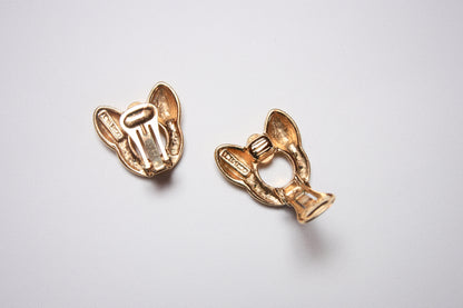 Lot 139: Vintage Nina Ricci Clips