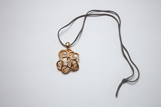 Lot 143: Vintage Guy Laroche Pendant