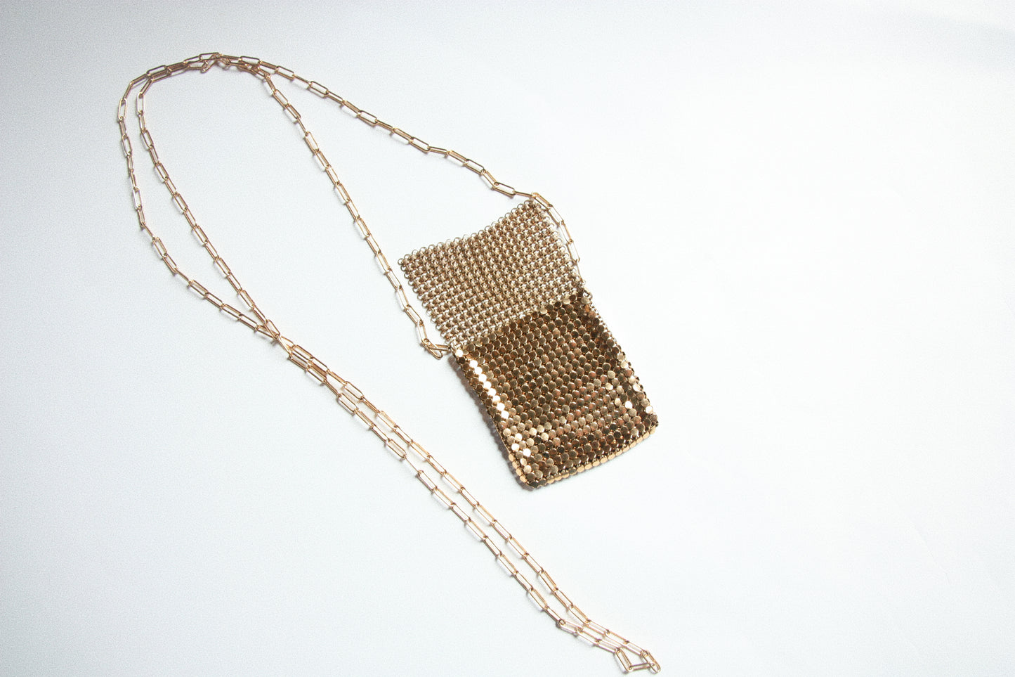 Lot 133: Vintage Bag Pendant