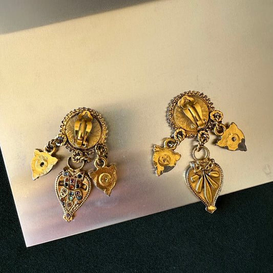 Lot 190: Vintage Zoe Сoste Cip-ons