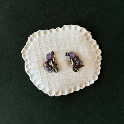Lot 174: Vintage Taratata Clip-ons