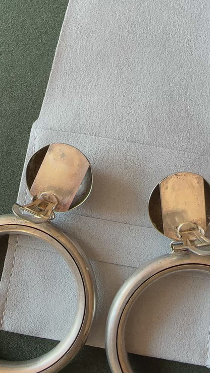 Lot 187: Vintage Round Clip-Ons