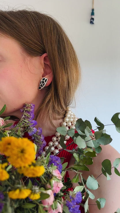 Hanae Mori Clips